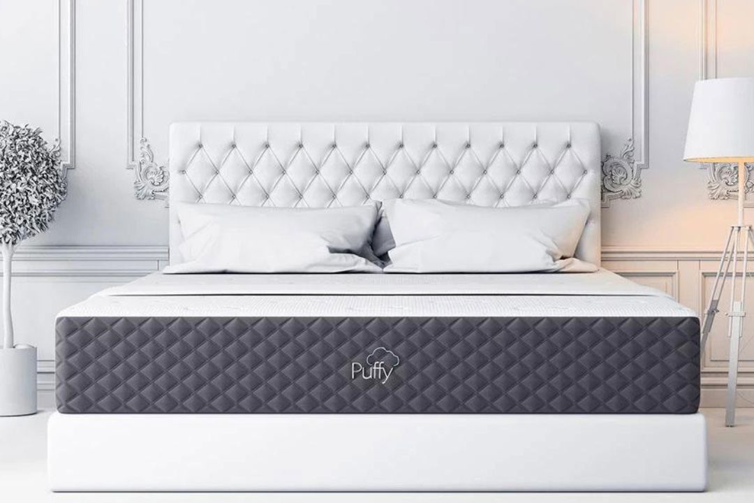 Are Puffy Mattresses Toxic? (Discover the Truth Here!) » Mattress Vela