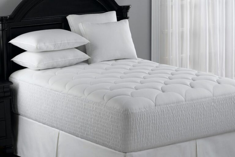 What Mattress Does Aria Hotel Use? (Discover the Truth Here