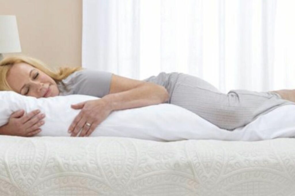 My Pillow Giza Elegance vs Premium (Which One Is Supreme?) » Mattress Vela