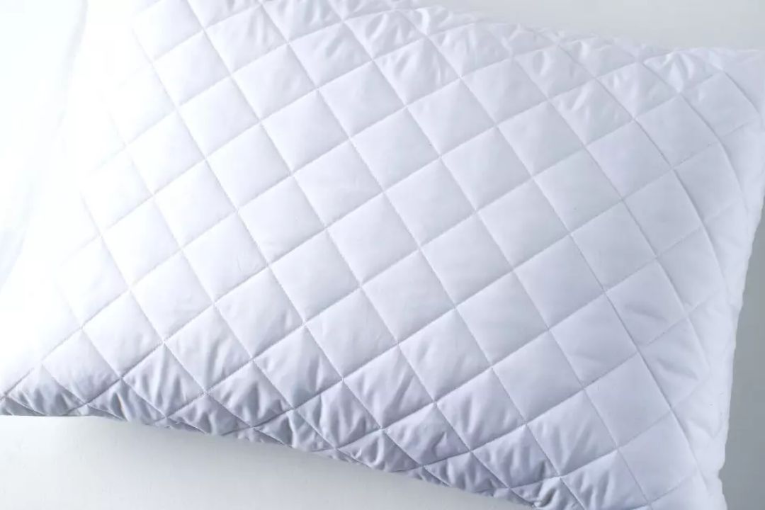 Pillow Smells Like Fish (Get Rid Of This Smell!) » Mattress Vela