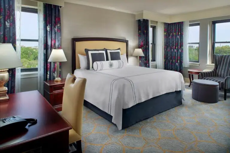 What Mattress Does Omni Hotel Use? (Lets Find Out!)