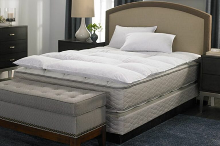 What Mattress Topper Does Hilton Use? (TOP 5 TOPPERS!) » Mattress Vela