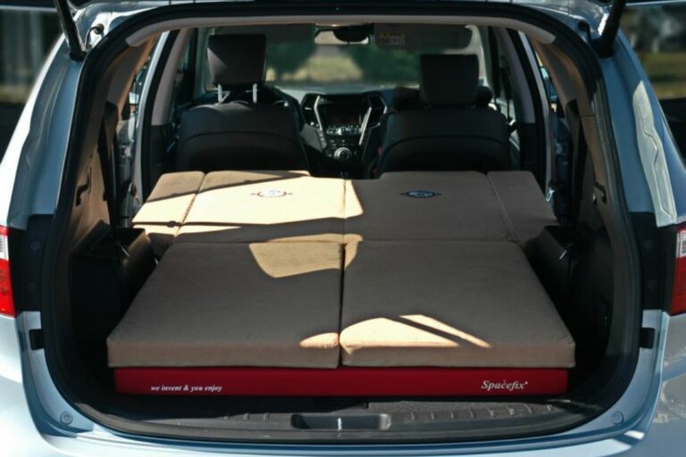 What Size Mattress Fits in a Hyundai Santa Fe? (TESTED!)