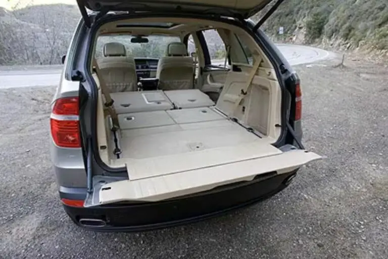 What Size Mattress Fits in BMW X5? (Exact Size Revealed!)
