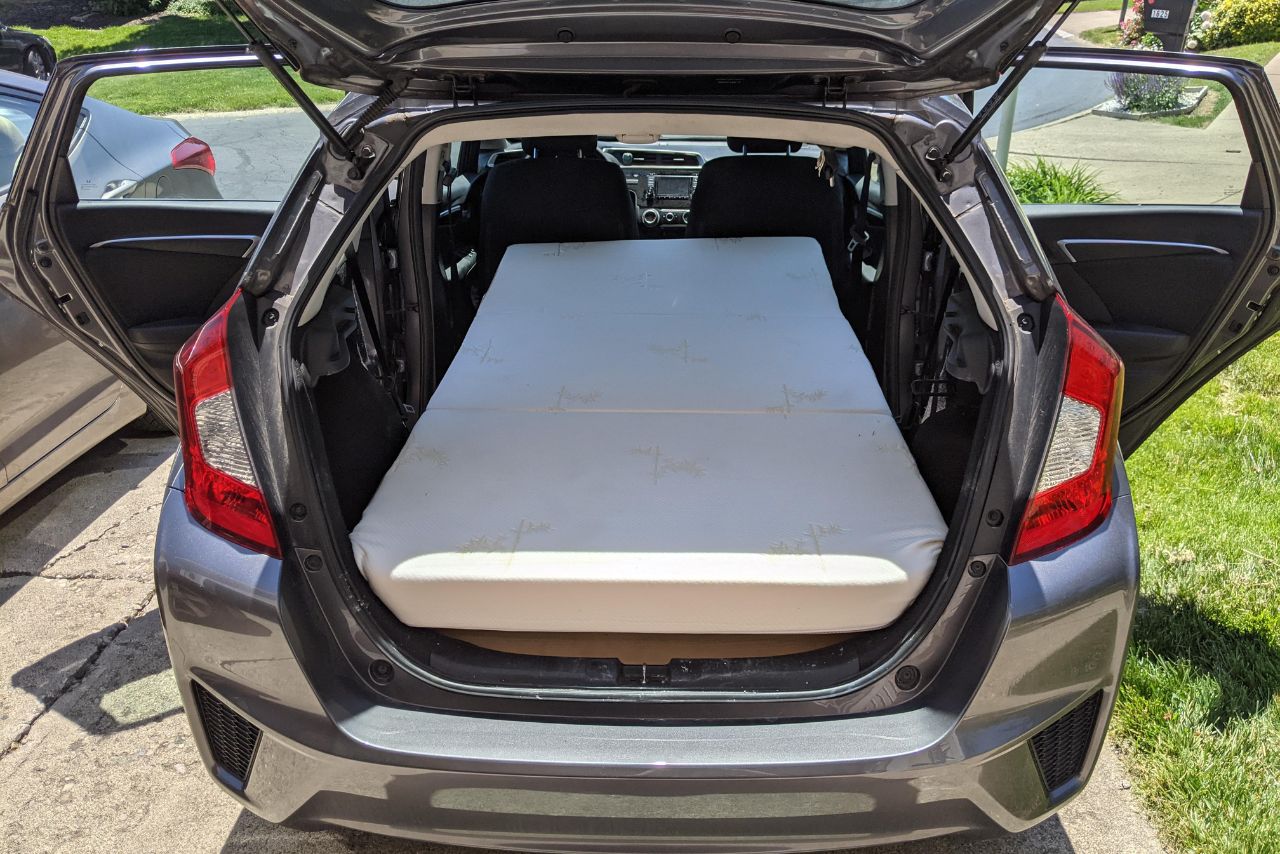 twin mattress in a honda crv