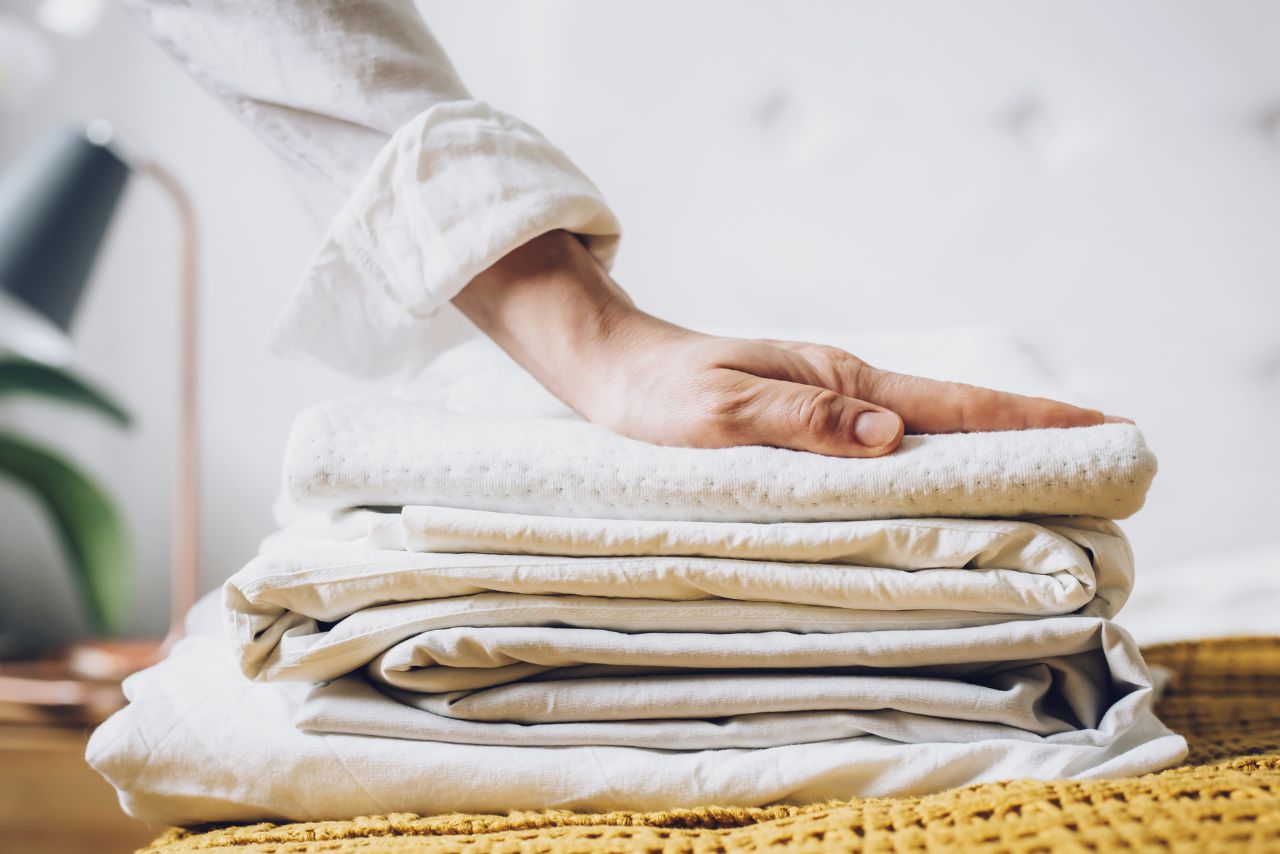 How to Keep Bedding Fresh in Storage? 5 Easy Tips! » Mattress Vela