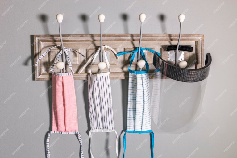 10 Home Decor Hooks